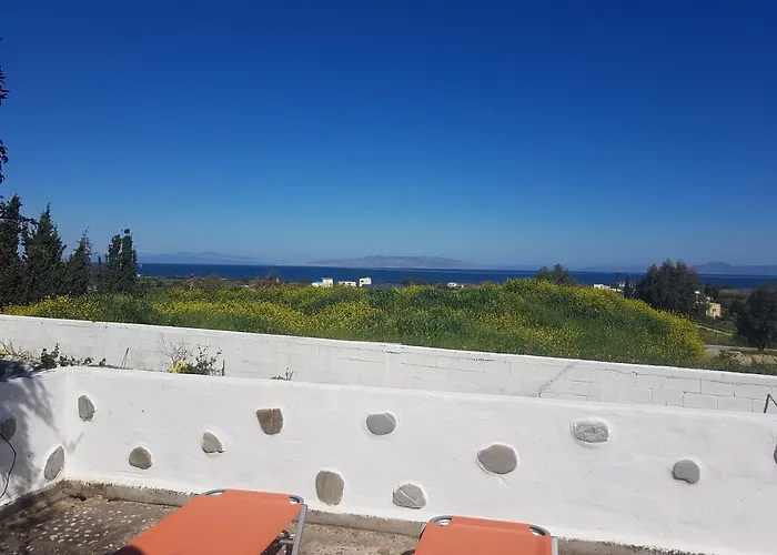 Melina's * Καλαβάρδα